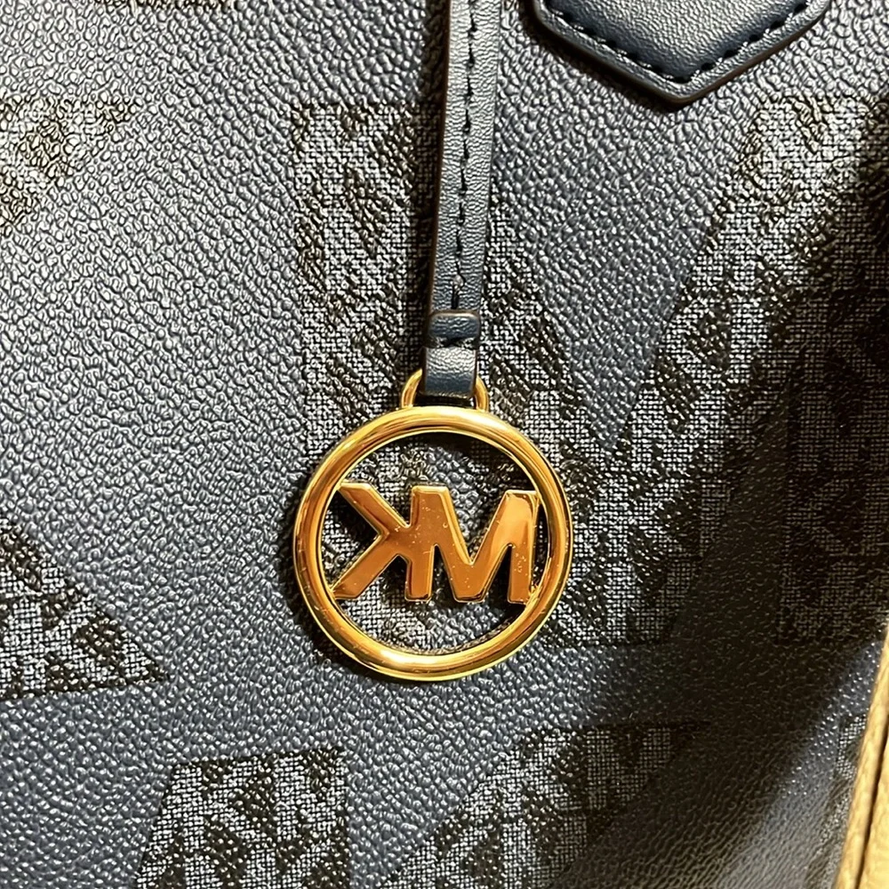 NWT Michael Kors Maple Admiral Blue LG Tote